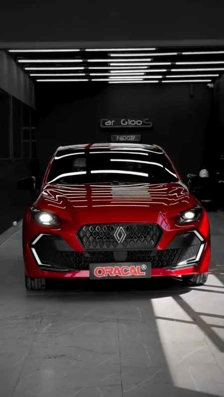 Cam filmi ve PPF uygulanmış Renault Clio